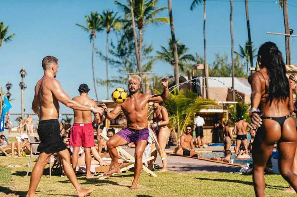 Réveillon Amoré 25 : Tudo que você precisa saber. Alem de festas inesqueciveis, Amoré tambem tem esportes.